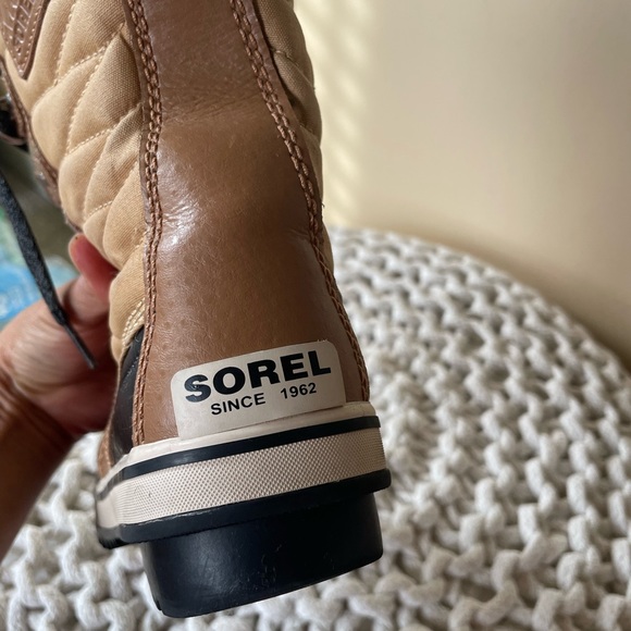 Sorel winter waterproof boots kids sizes 4 USA - Picture 10 of 12
